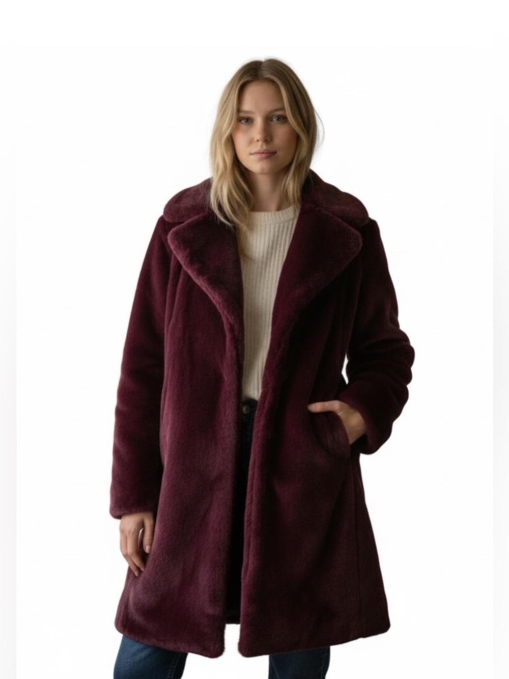 NWOT Avec Les Filles Faux Fur Coat in Sangria